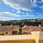 Апартаменты Queen Marie - Golf, Parking And Pool - *