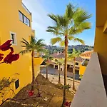 Апартаменты Queen Marie - Golf, Parking And Pool - *
