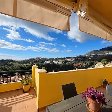 Queen Marie - Golf, Parking And Pool -